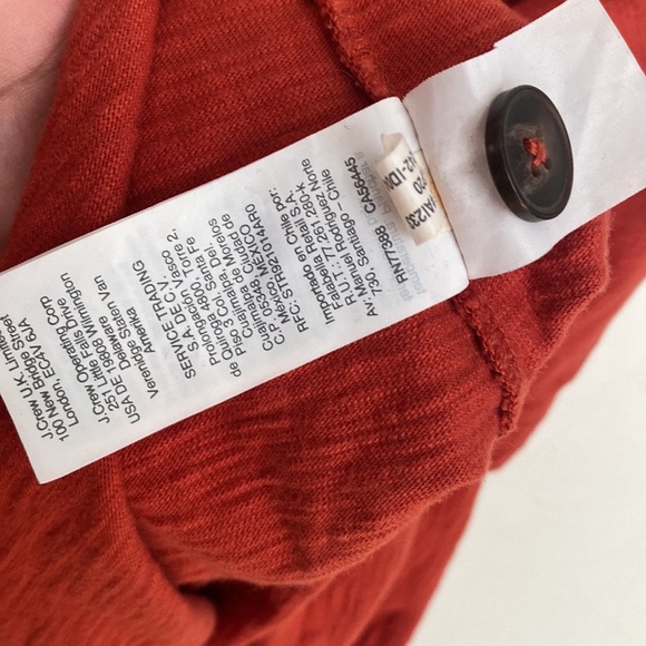 (A7) Madewell raw edge Henley tee, Burnt Orange/Rust in color, Size Small - Picture 6 of 11